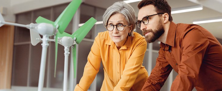 Dossier: Ü65 - Arbeiten über das Referenzalter hinaus Dossier: Ü65 - Arbeiten über das Referenzalter hinaus