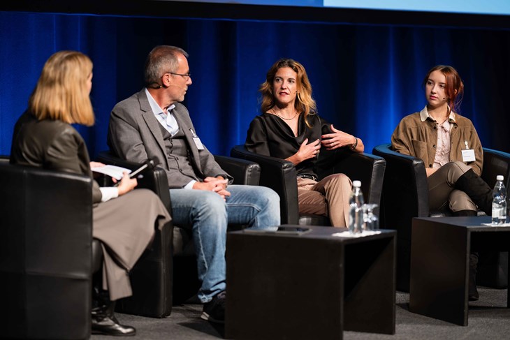 Generationen-Talk, von links: Sabine Bianchi, Ivo Riedi, Michèle Mégroz, Anastasia Kurer