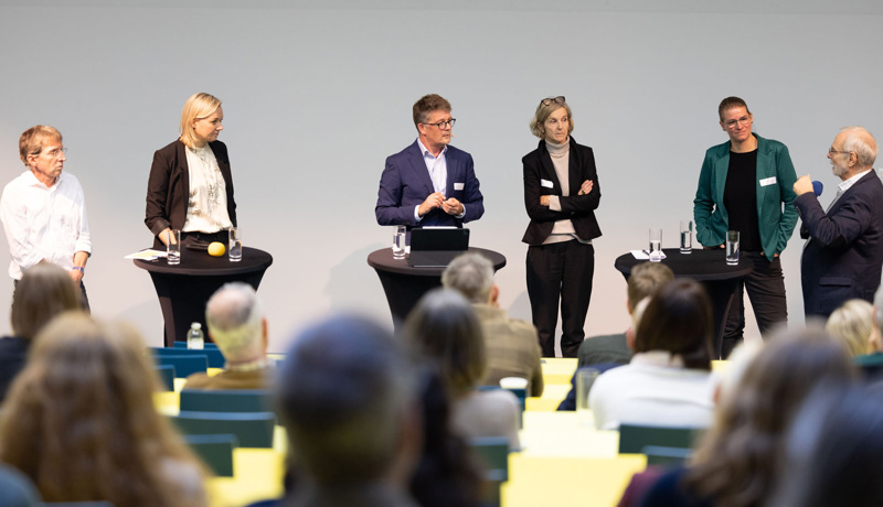 Web Luzerner Kongress Diskussion Titel