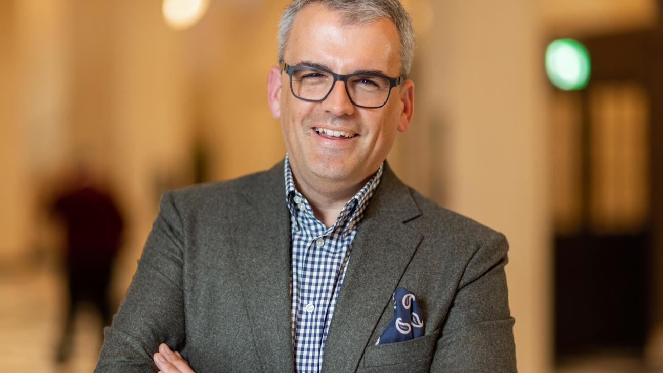 Sascha M Burkhalter