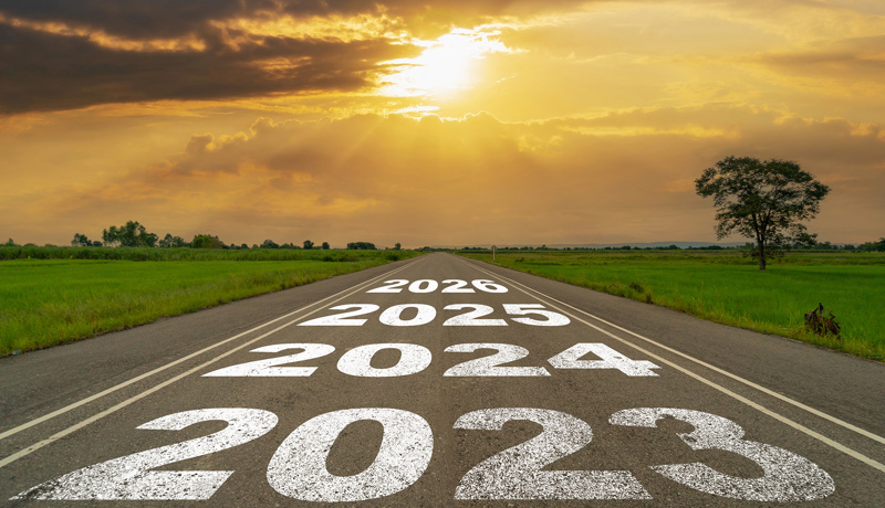 2023 2024 2025 Strasse Sonne Istock 1440149494 Web