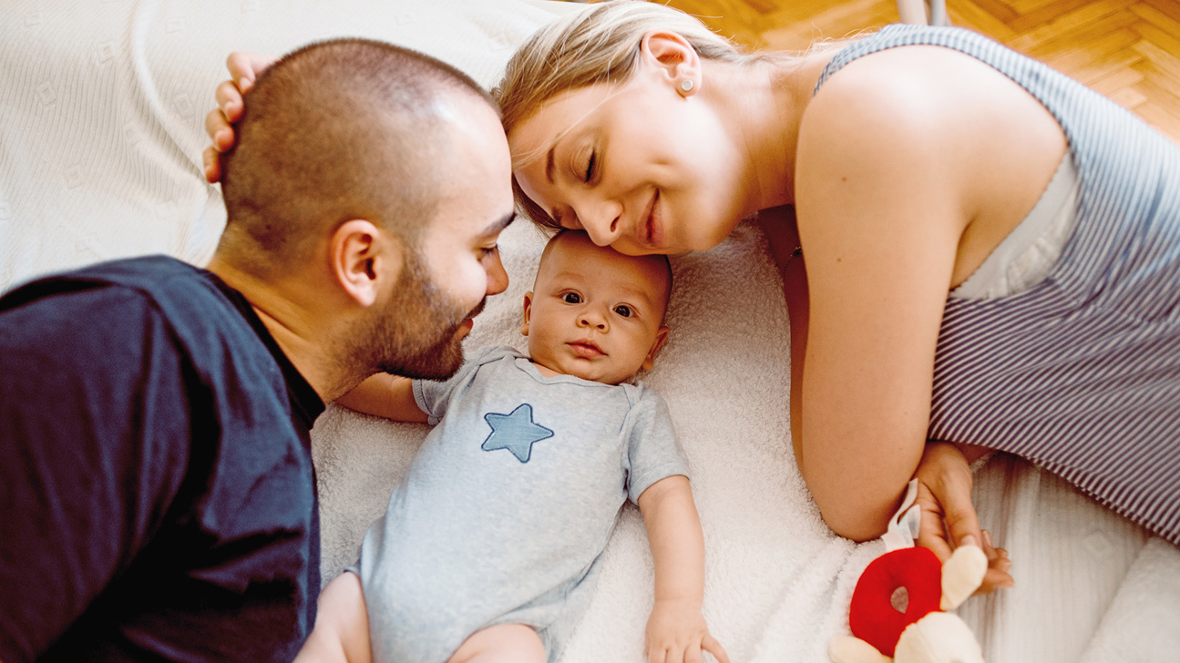 Eltern Säugling Vater Mutter Istock 1061262378 Web