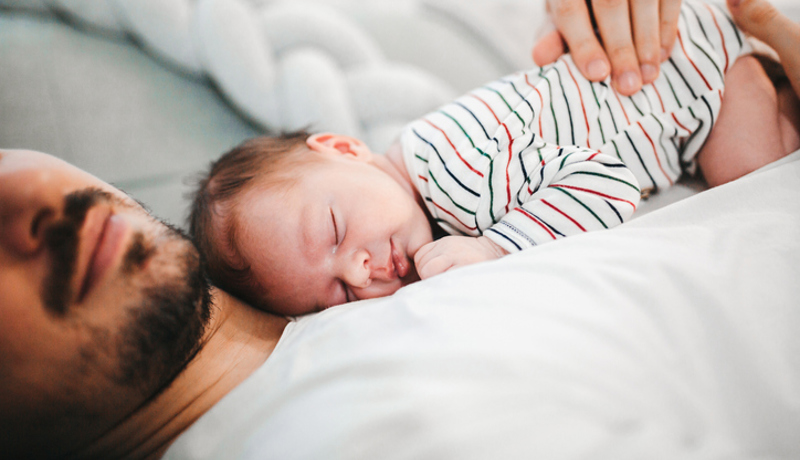 Baby Vater Istock 1296950092